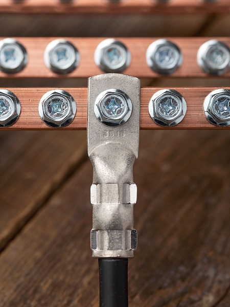 Наконечник медный луженый ТМЛ 35-10-10 EKF PROxima